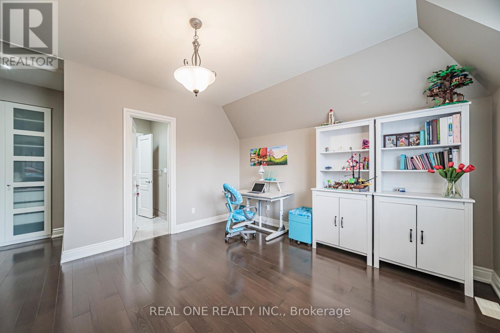 85 Dell Park Avenue, Toronto, Ontario  M6B 2T9 - Photo 36 - C12917676