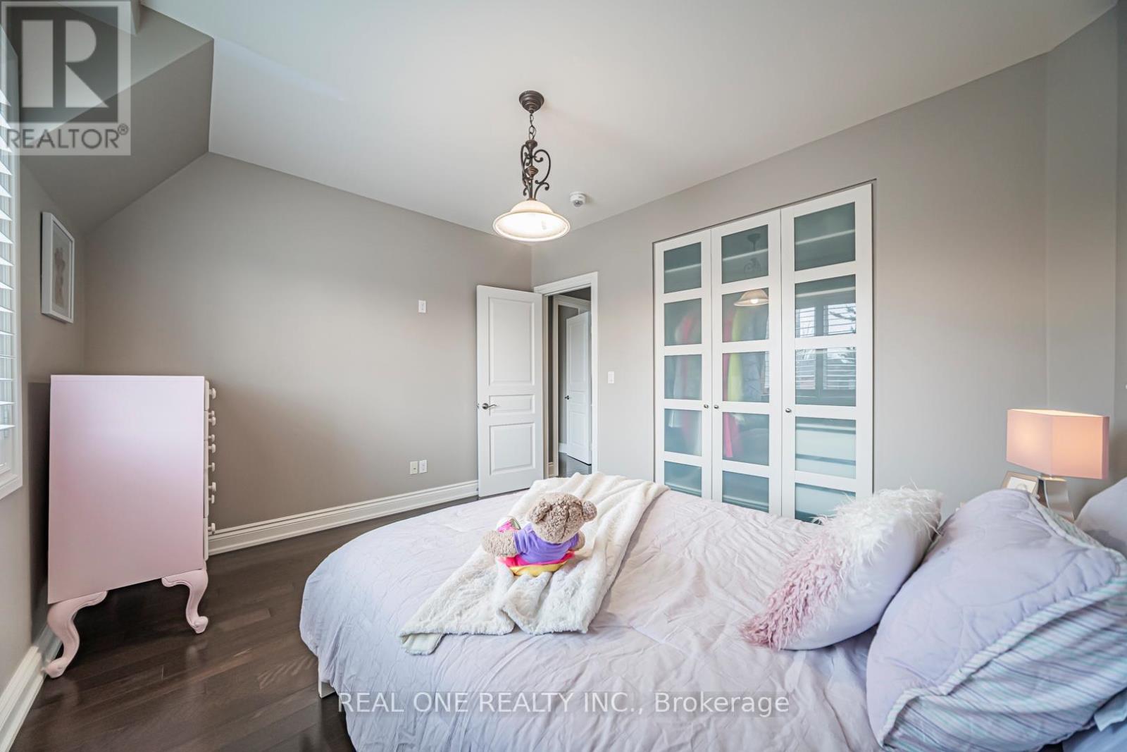 85 Dell Park Avenue, Toronto, Ontario  M6B 2T9 - Photo 38 - C12917676