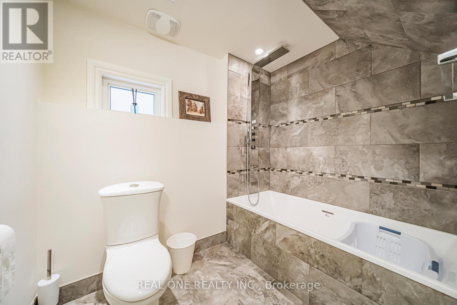 85 Dell Park Avenue, Toronto, Ontario  M6B 2T9 - Photo 45 - C12917676