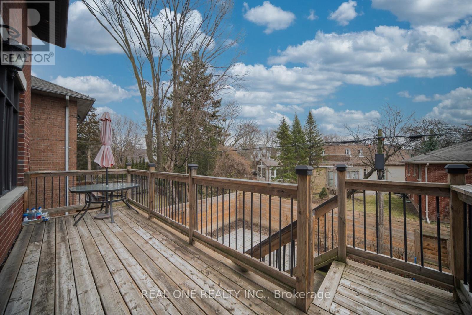 85 Dell Park Avenue, Toronto, Ontario  M6B 2T9 - Photo 47 - C12917676