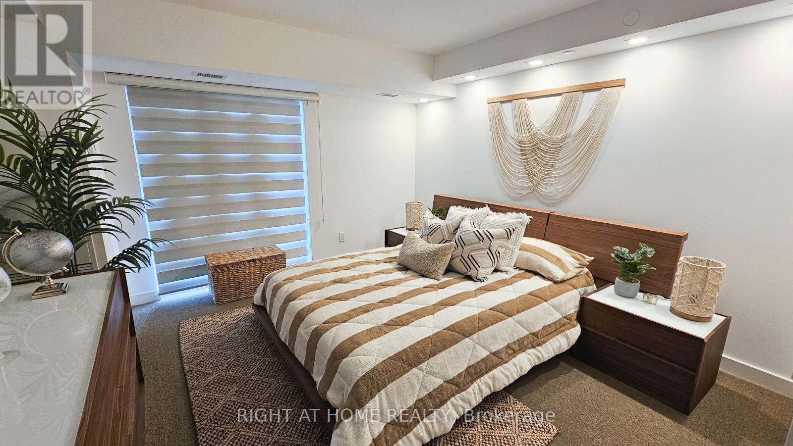 101 - 118 Varna Drive, Toronto, Ontario  M6A 1N3 - Photo 11 - C12917706