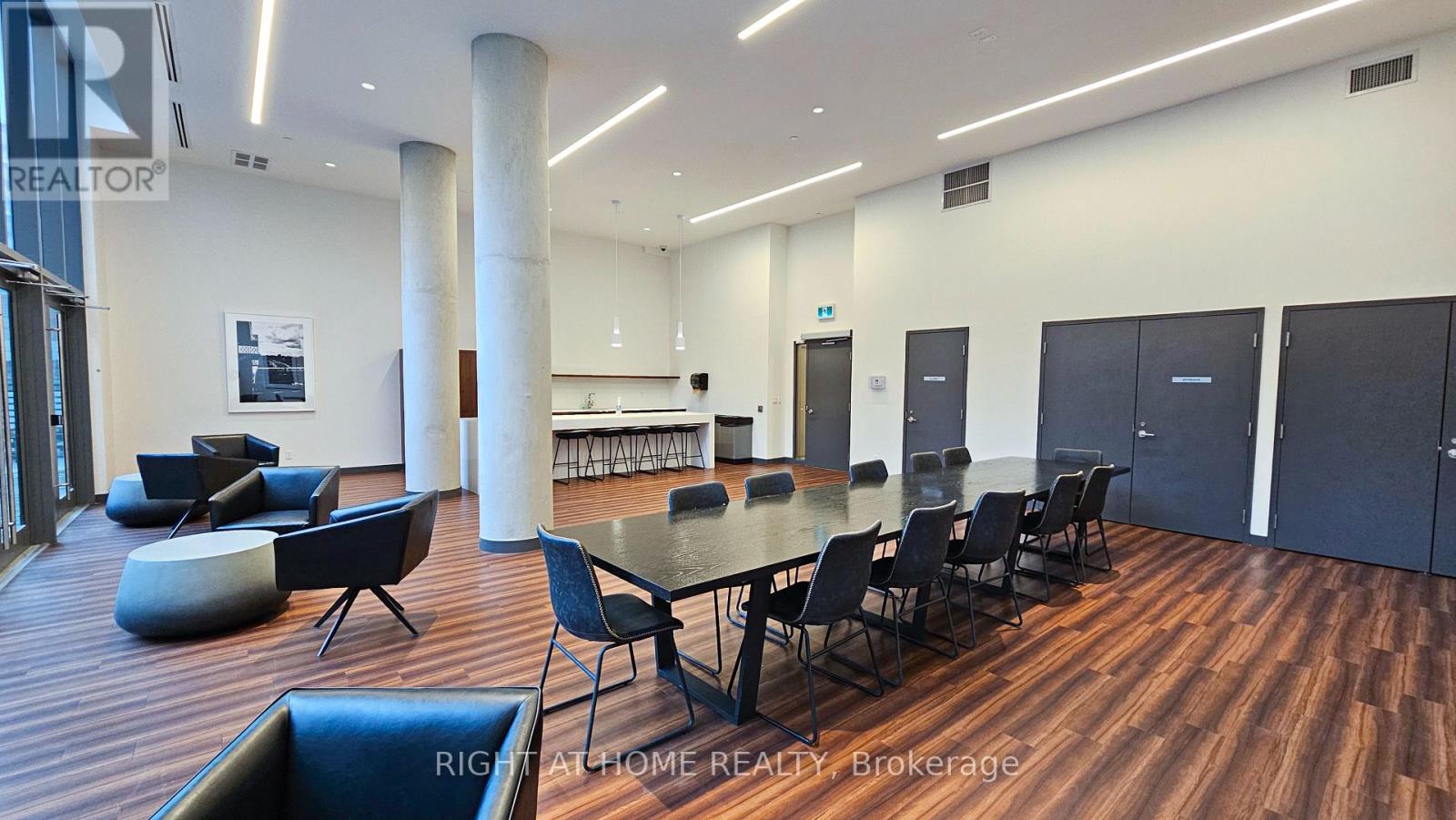 101 - 118 Varna Drive, Toronto, Ontario  M6A 1N3 - Photo 16 - C12917706