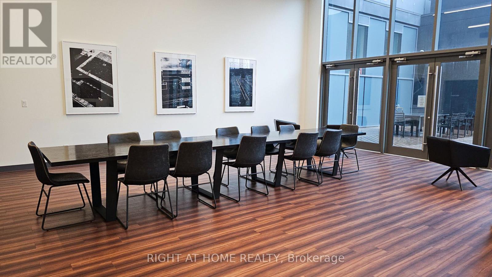 101 - 118 Varna Drive, Toronto, Ontario  M6A 1N3 - Photo 17 - C12917706