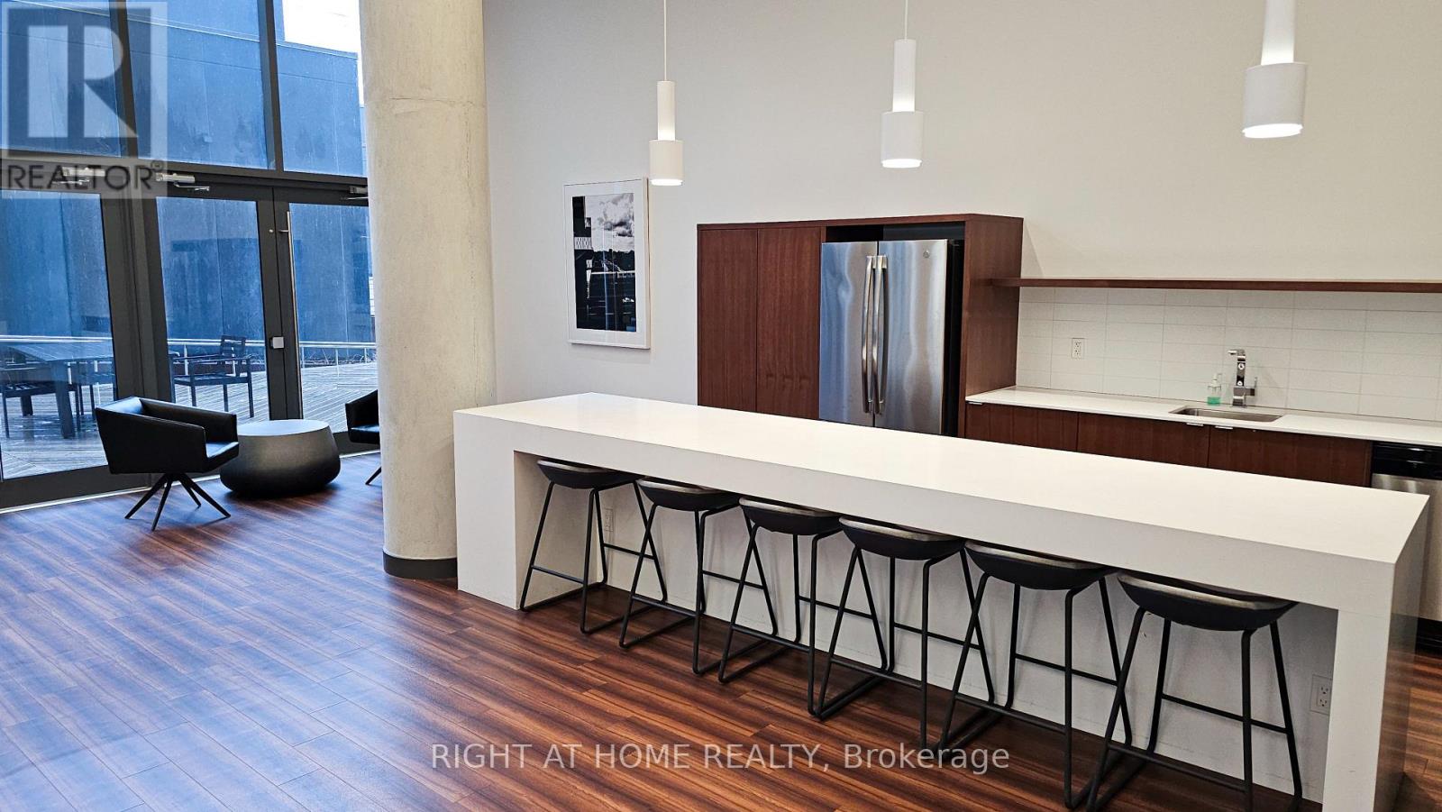 101 - 118 Varna Drive, Toronto, Ontario  M6A 1N3 - Photo 18 - C12917706