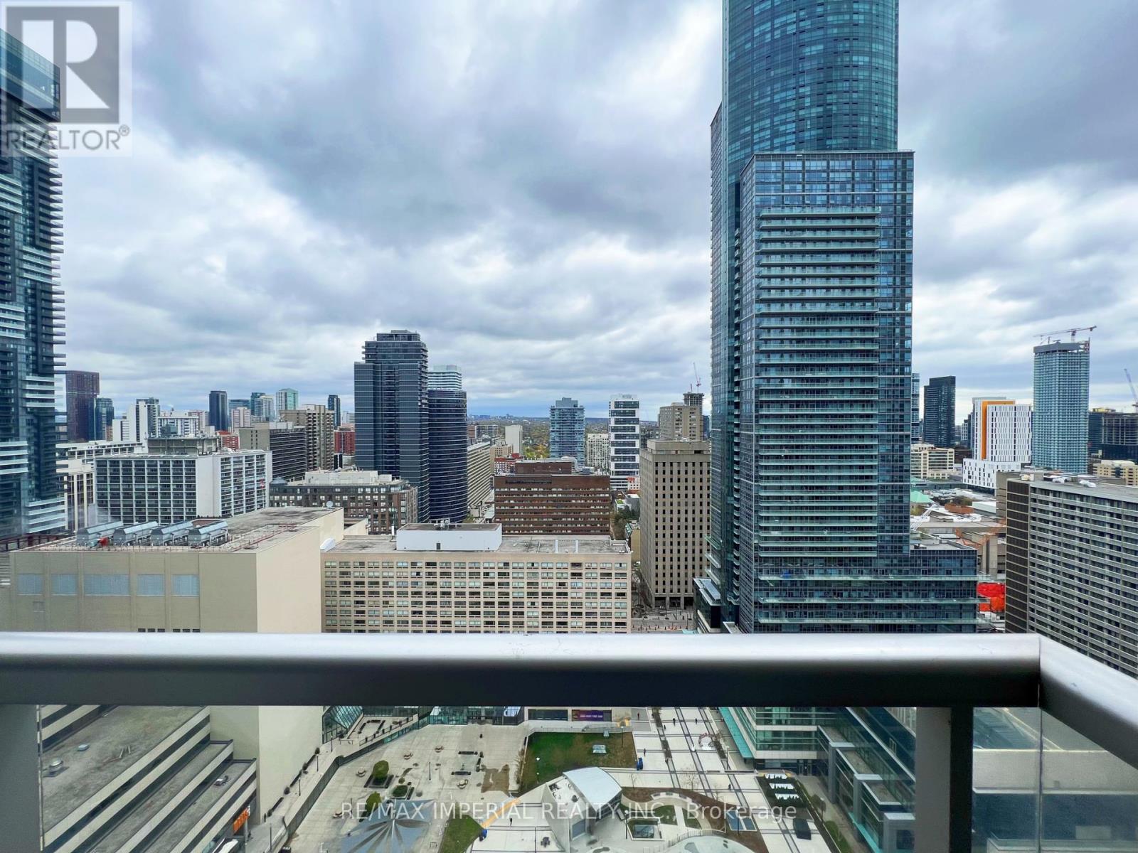 3003 - 761 BAY STREET, Toronto, Ontario