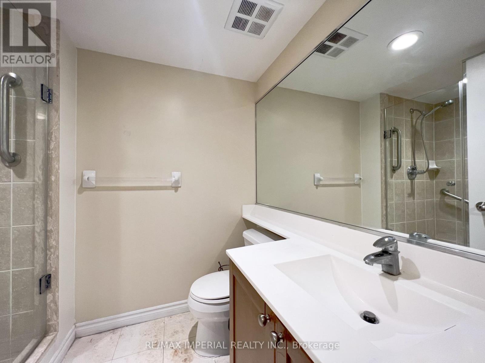 3003 - 761 Bay Street, Toronto, Ontario  M5G 2R2 - Photo 9 - C12917716