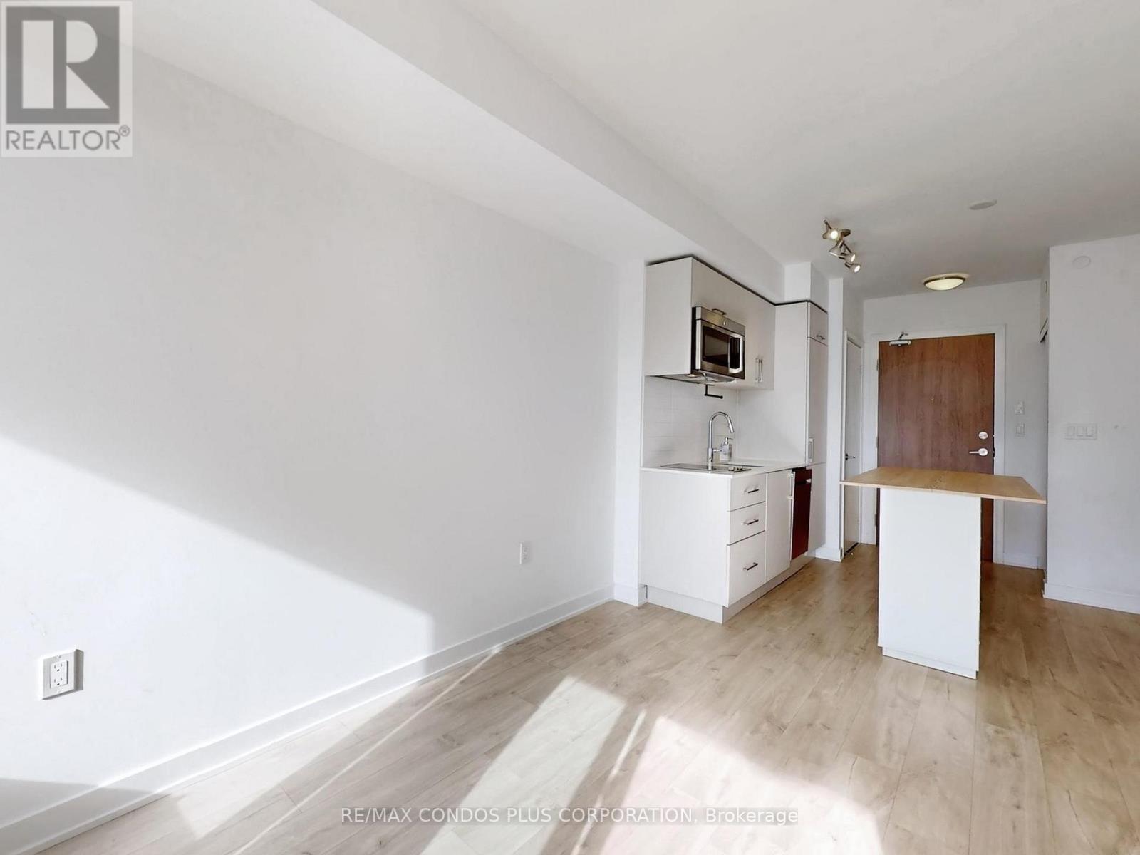 410 - 27 Bathurst Street, Toronto, Ontario  M5V 0R1 - Photo 16 - C12917746