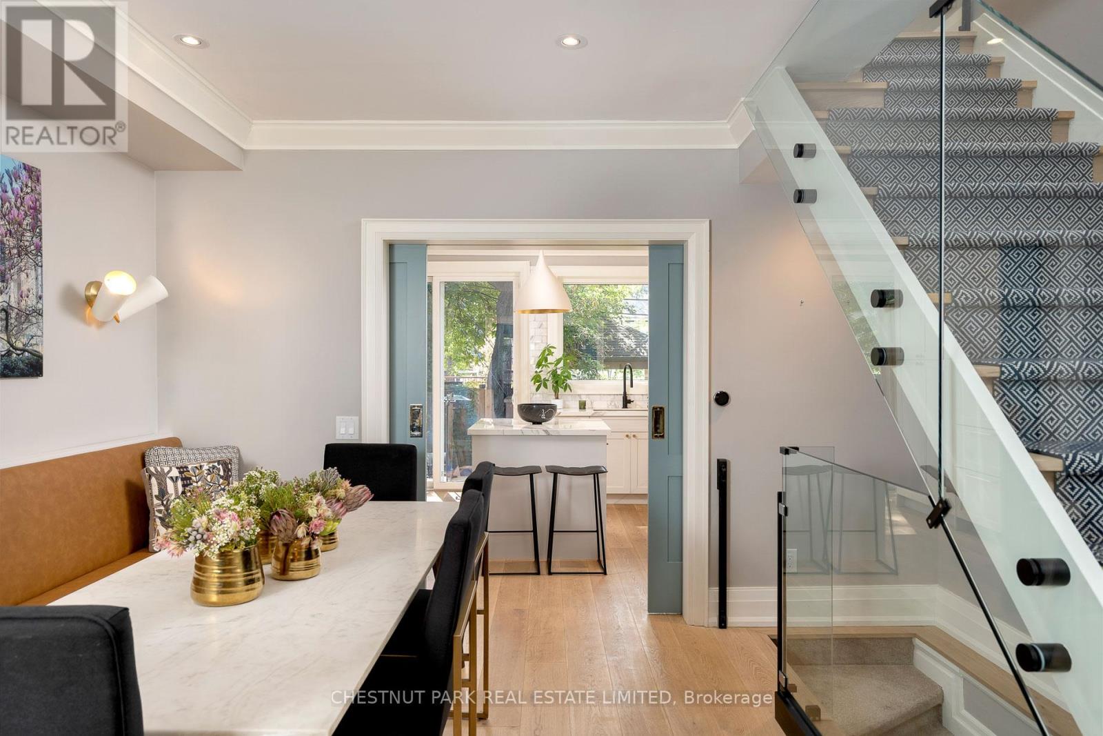 131 Alcorn Avenue, Toronto, Ontario  M4V 1E5 - Photo 12 - C12917754