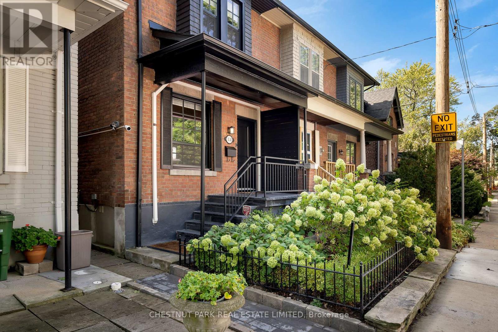 131 Alcorn Avenue, Toronto, Ontario  M4V 1E5 - Photo 2 - C12917754