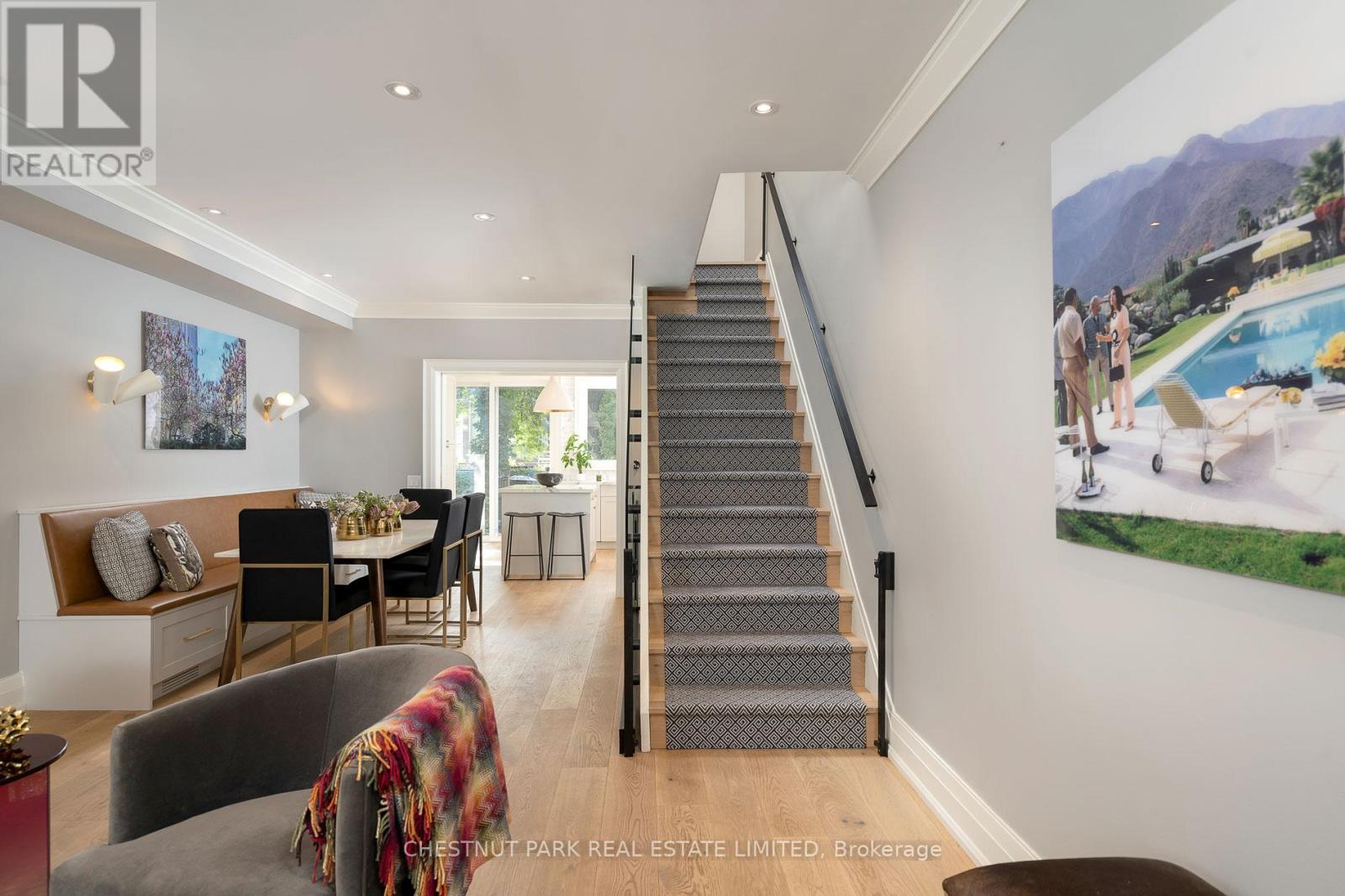 131 Alcorn Avenue, Toronto, Ontario  M4V 1E5 - Photo 5 - C12917754