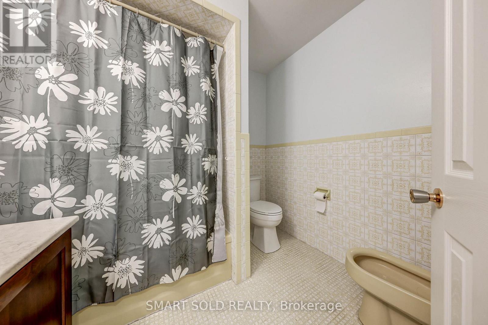 59 Chapman Avenue, Toronto, Ontario  M4B 1C6 - Photo 25 - E12917664