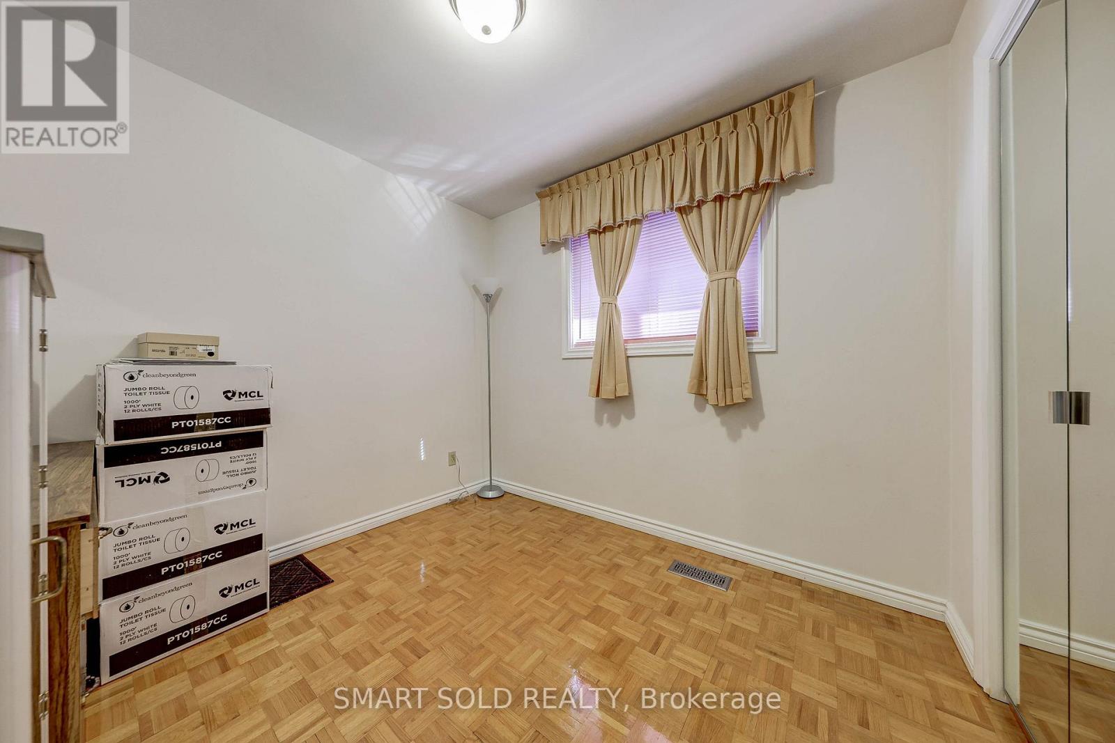 59 Chapman Avenue, Toronto, Ontario  M4B 1C6 - Photo 29 - E12917664