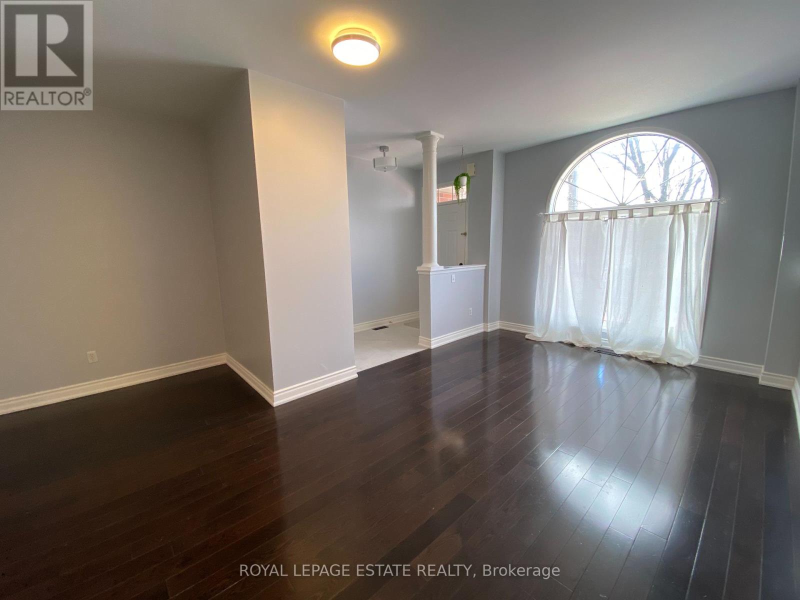 3745 Kingston Road, Toronto, Ontario  M1J 3H4 - Photo 2 - E12917704