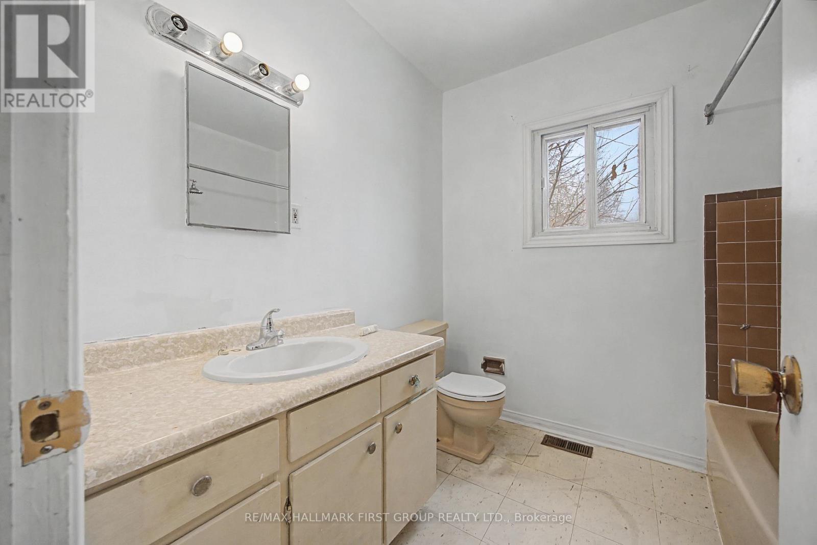 239 Davidson Street, Pickering, Ontario  L1V 2P9 - Photo 31 - E12917752