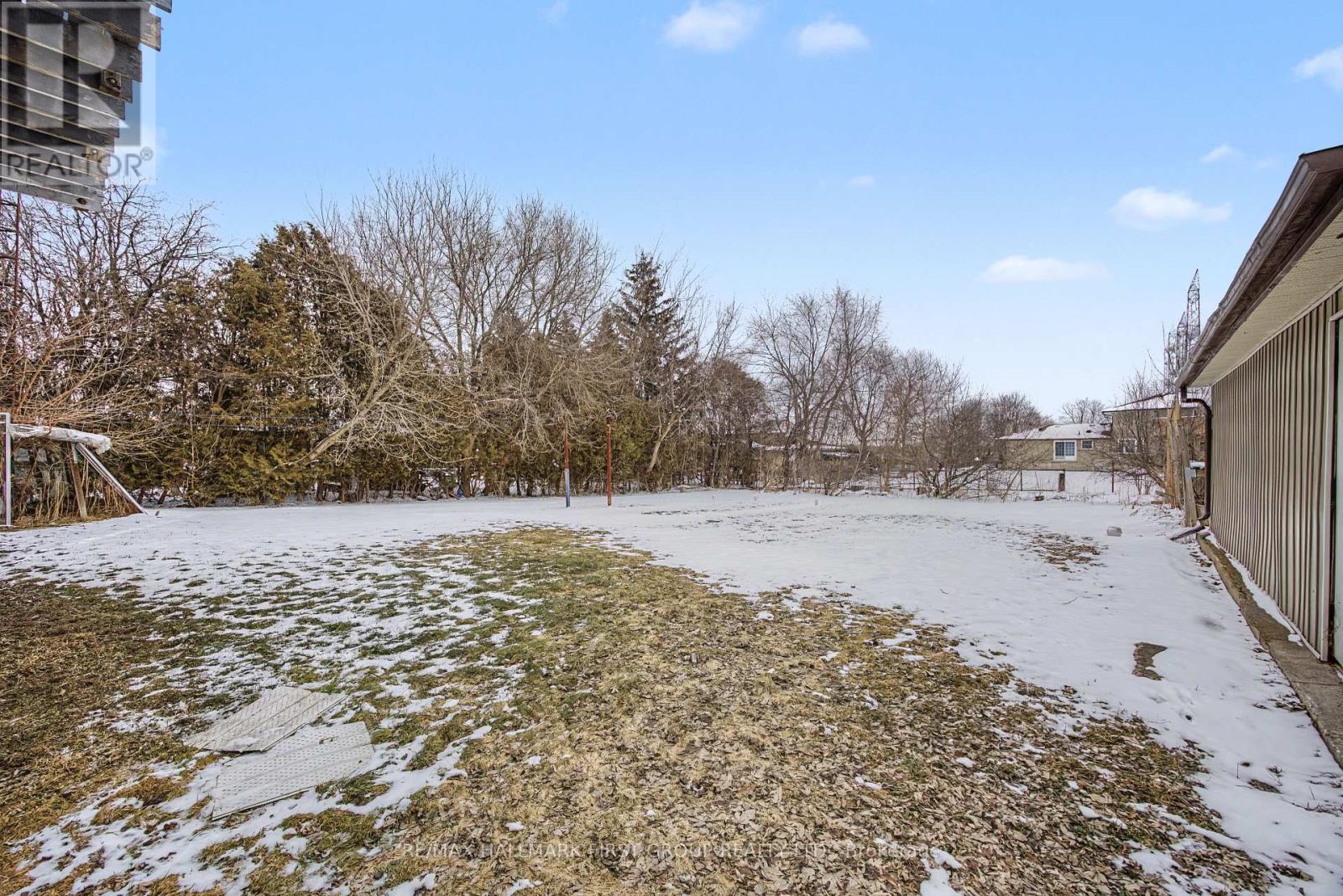 239 Davidson Street, Pickering, Ontario  L1V 2P9 - Photo 7 - E12917752