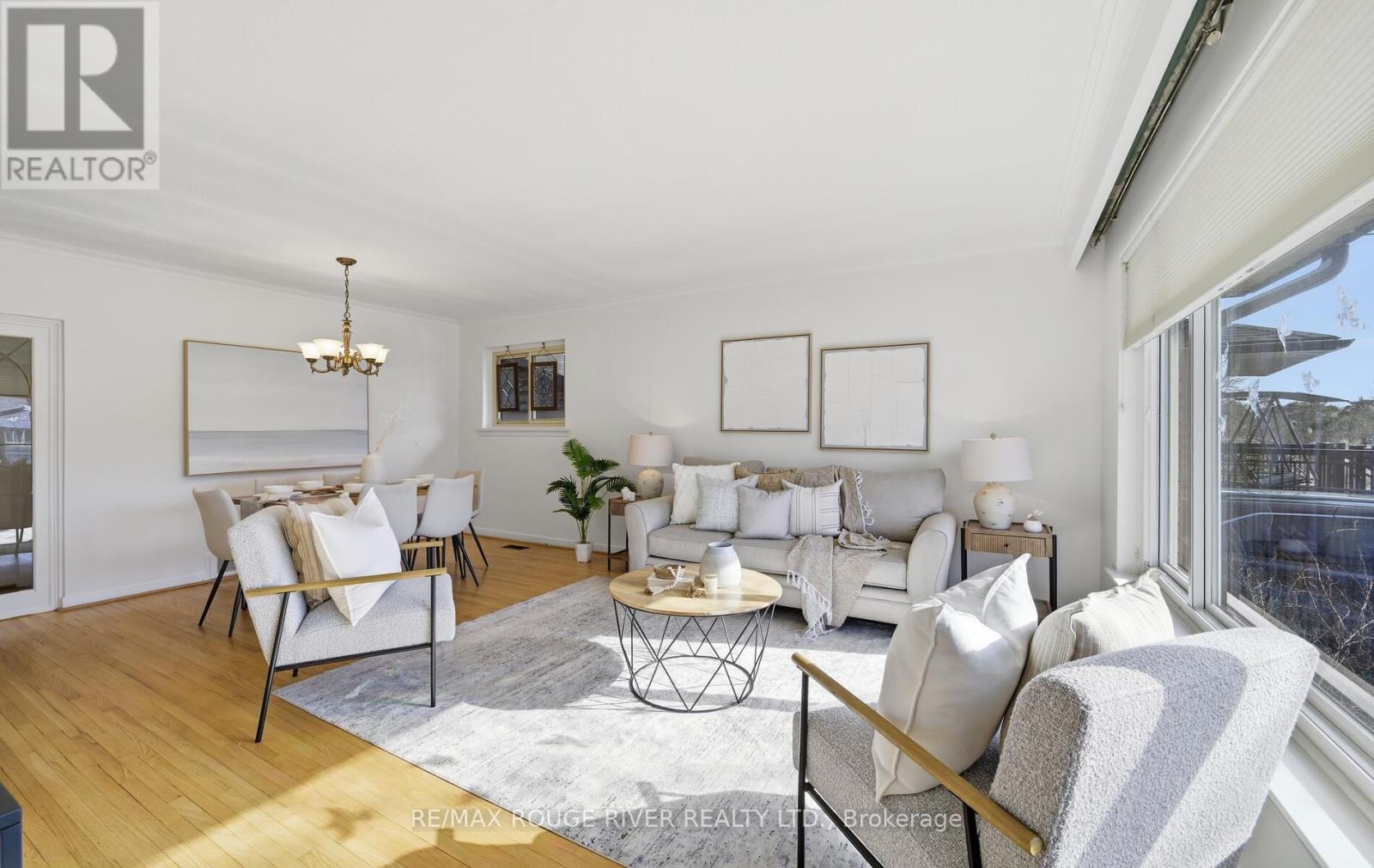 114 Rochman Boulevard, Toronto, Ontario  M1H 1S2 - Photo 5 - E12917764