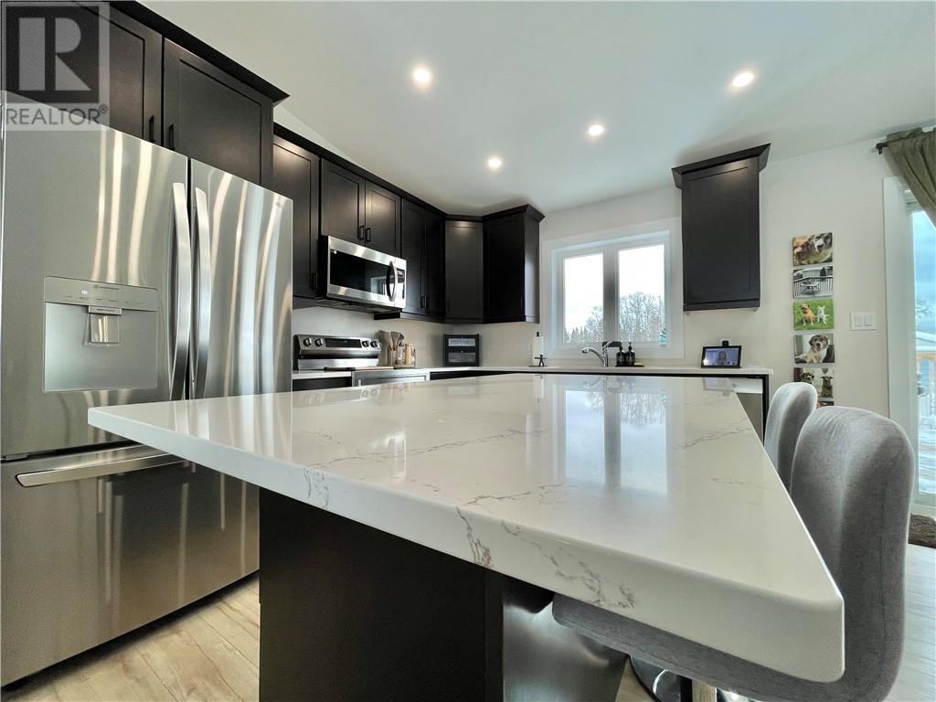 4299 Larocque Street, Hanmer, Ontario  P3P 0C9 - Photo 11 - 2126900