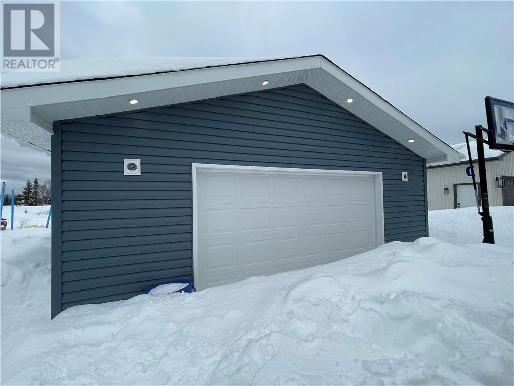 4299 Larocque Street, Hanmer, Ontario  P3P 0C9 - Photo 4 - 2126900