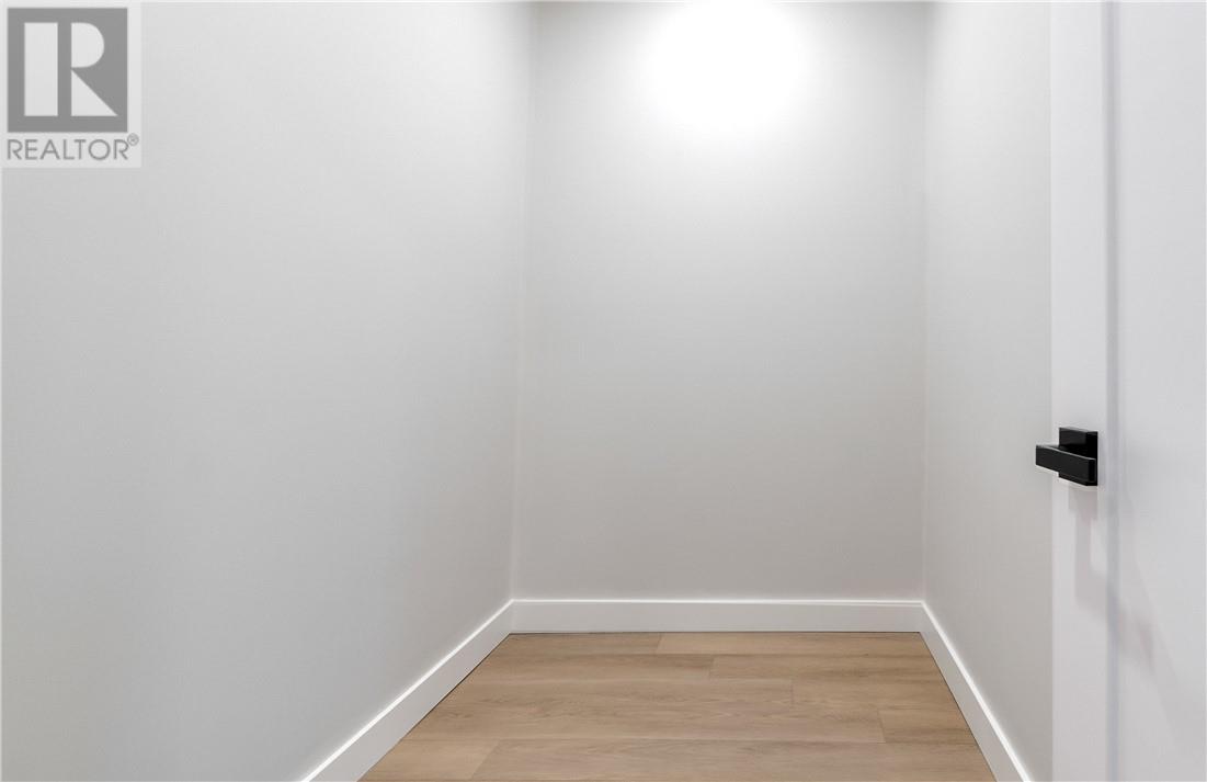 2210 Treeview Road, Sudbury, Ontario  P3E 5C5 - Photo 19 - 2126812