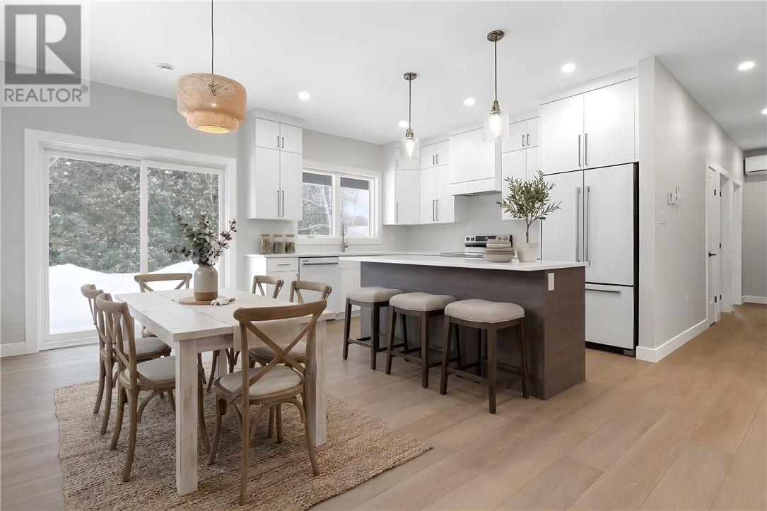 2210 Treeview Road, Sudbury, Ontario  P3E 5C5 - Photo 6 - 2126812