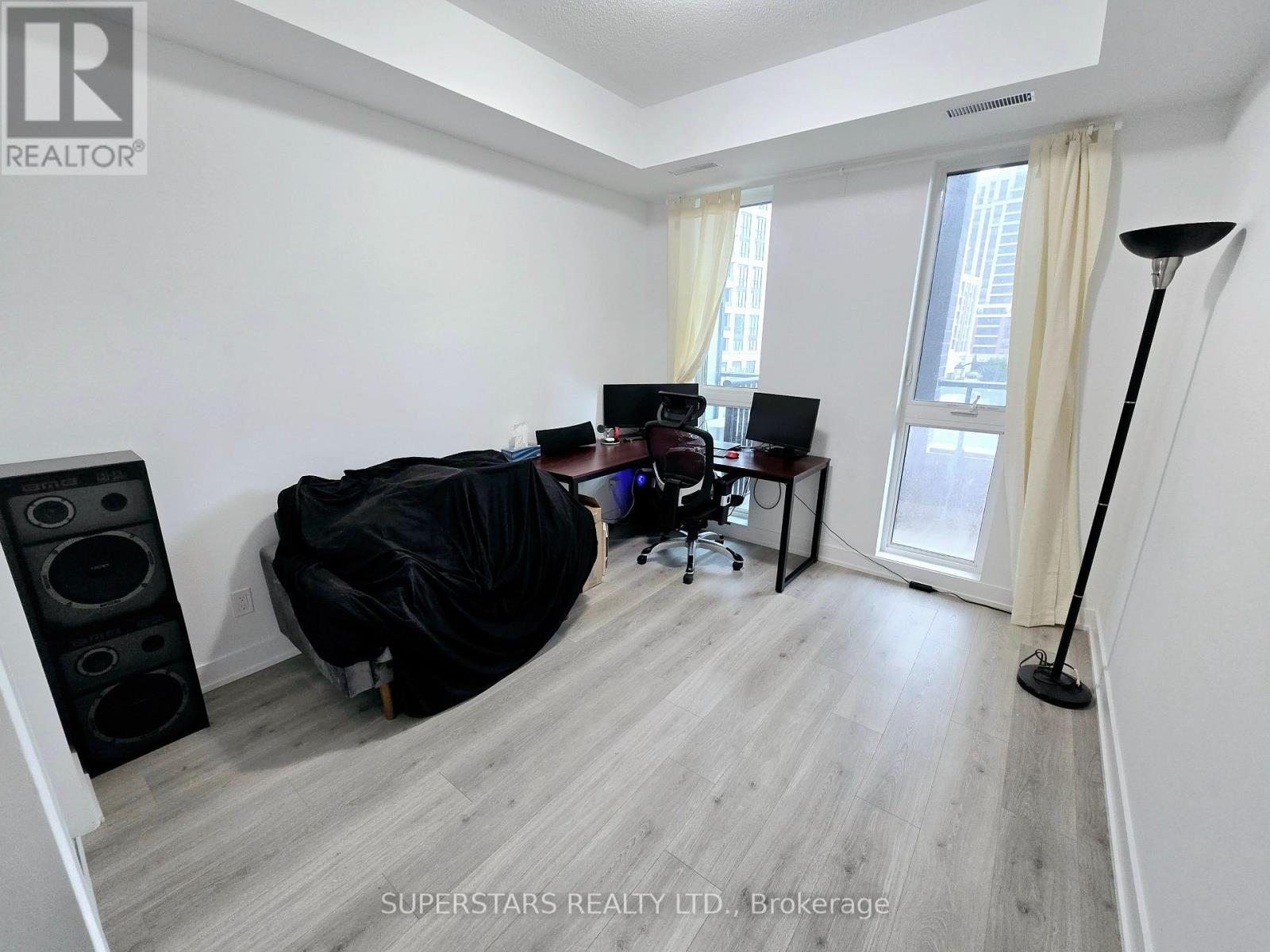 206 - 1 Climo Lane, Markham, Ontario  L6E 0V8 - Photo 13 - N12917698