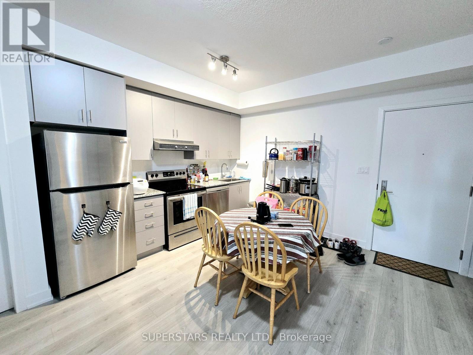 206 - 1 Climo Lane, Markham, Ontario  L6E 0V8 - Photo 7 - N12917698