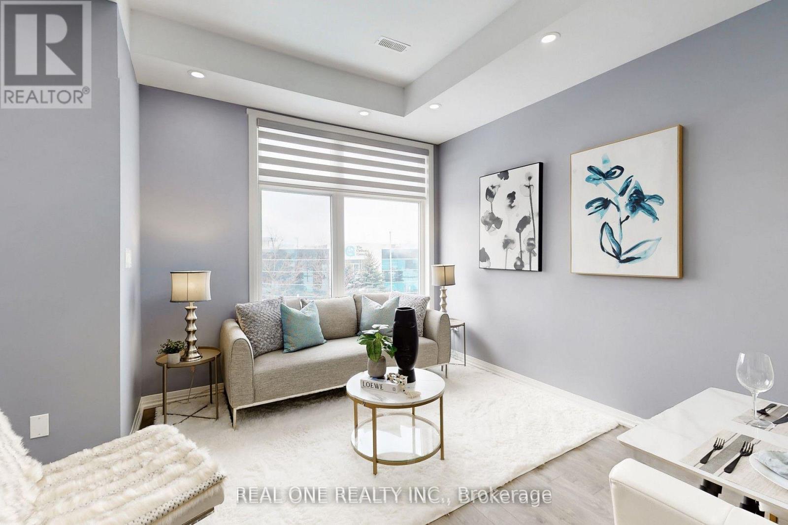 167 Markland Street, Markham, Ontario  L6C 3B5 - Photo 4 - N12917712