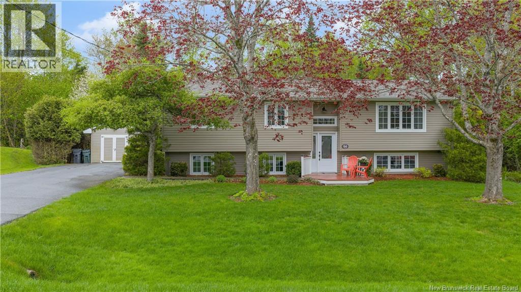 86 Bartlett Avenue, Hampton, New Brunswick  E5N 5J1 - Photo 1 - NB135397