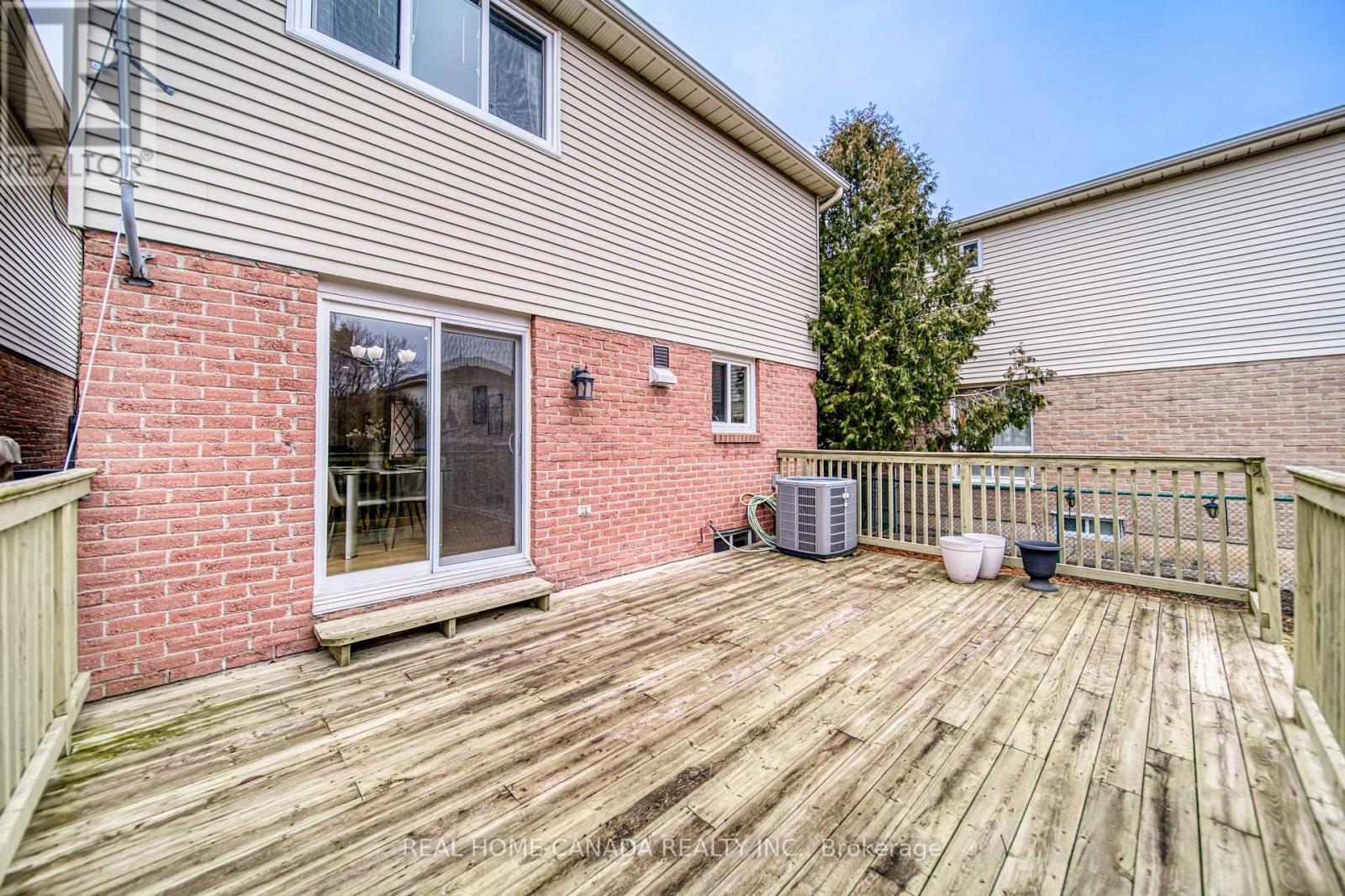 6051 Fullerton Crescent, Mississauga, Ontario  L5N 3A3 - Photo 29 - W12917658