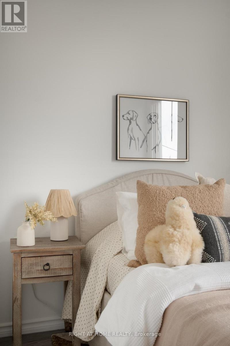 49 Osler Street, Toronto, Ontario  M6P 4A1 - Photo 14 - W12917670