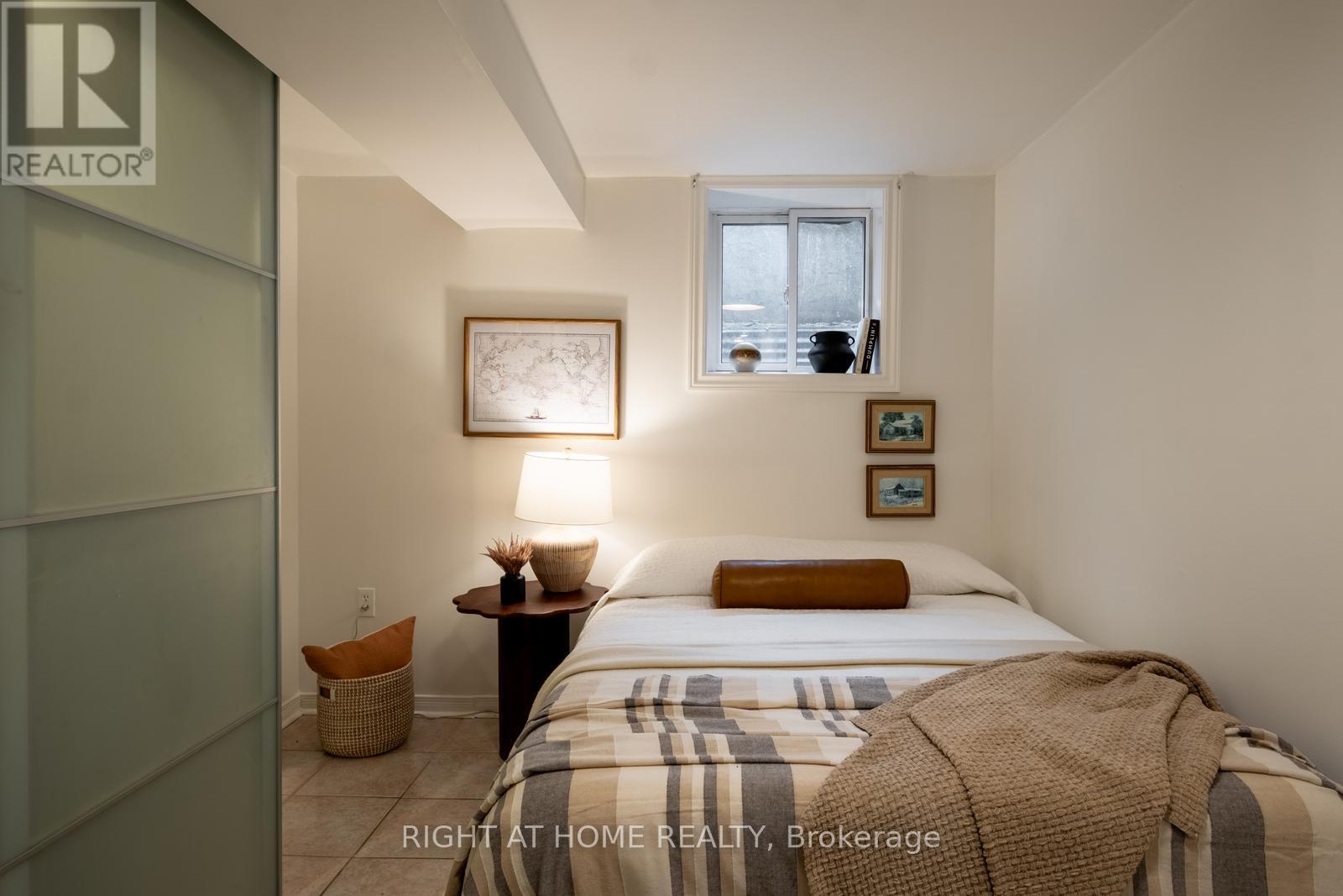 49 Osler Street, Toronto, Ontario  M6P 4A1 - Photo 24 - W12917670