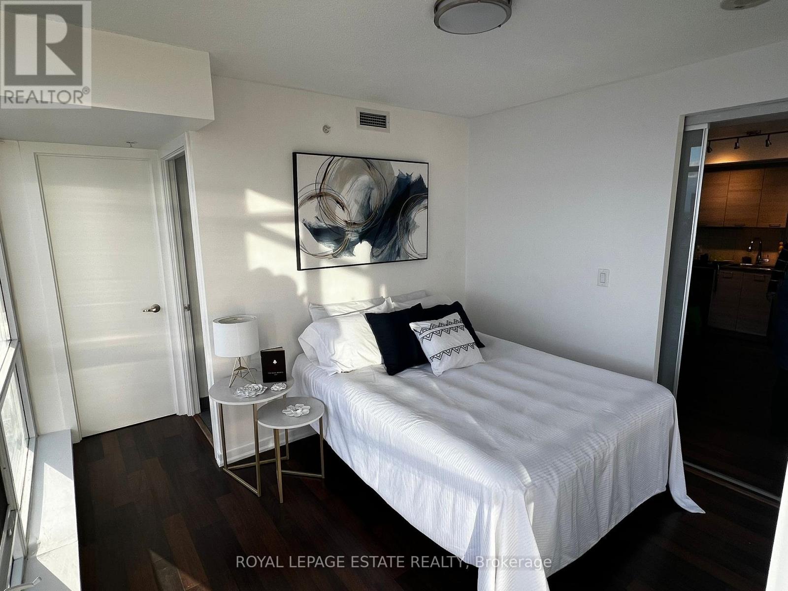 612 - 20 Joe Shuster Way, Toronto, Ontario  M6K 0A3 - Photo 21 - W12917692