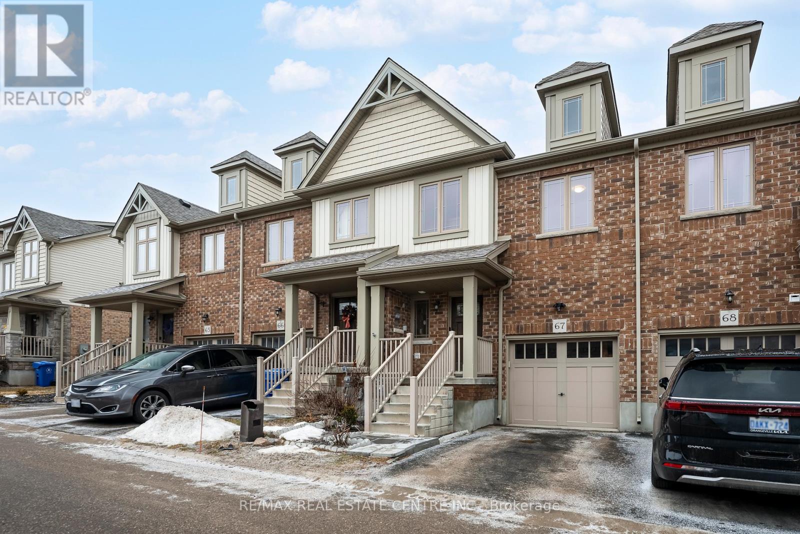 67 - 124 Parkinson Crescent, Orangeville, Ontario  L9W 6R7 - Photo 1 - W12917736