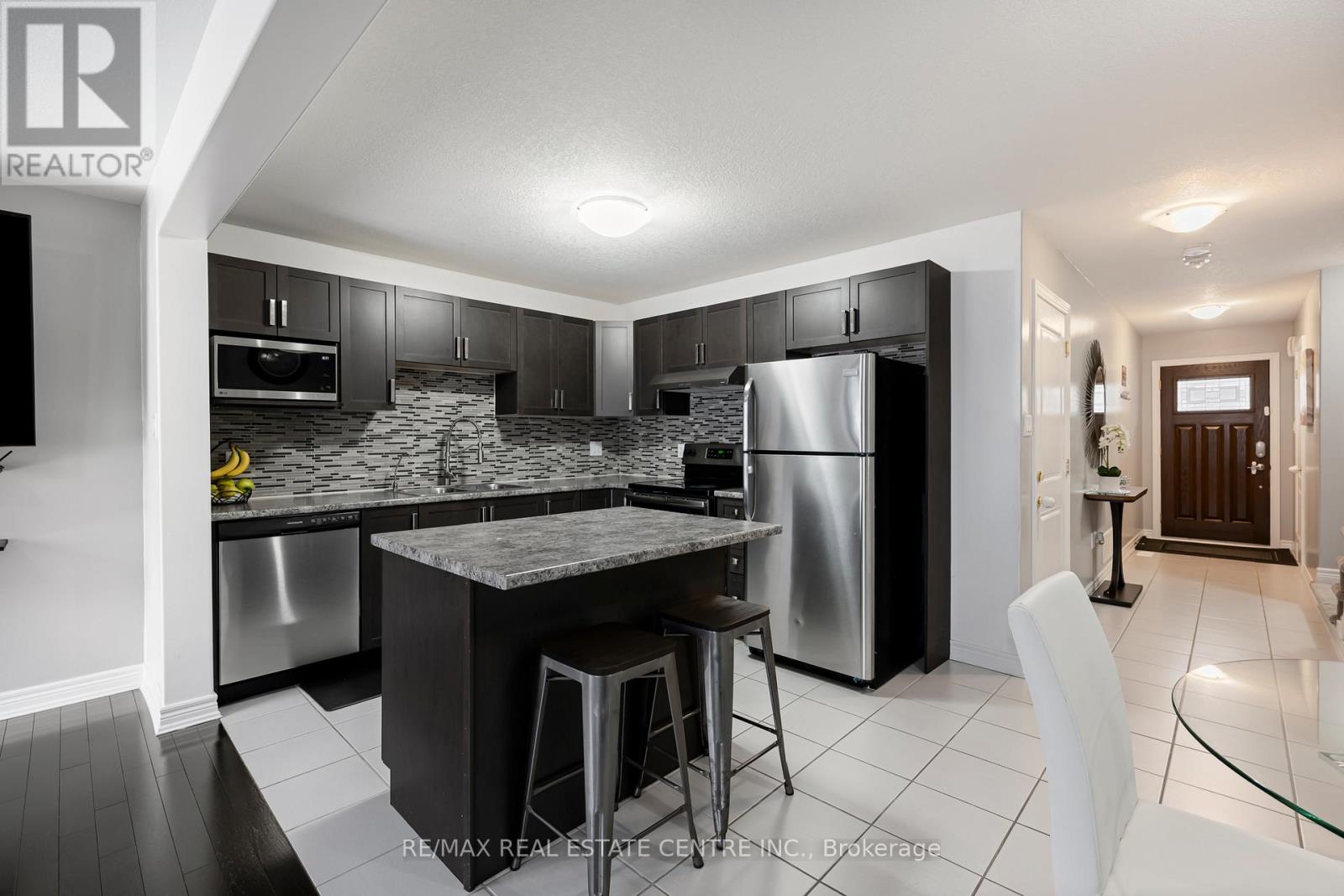 67 - 124 Parkinson Crescent, Orangeville, Ontario  L9W 6R7 - Photo 16 - W12917736