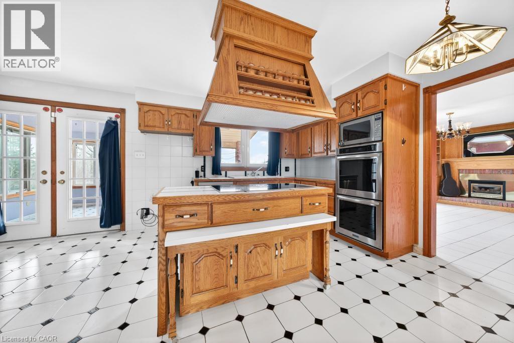 1055 Golf Club Road, Hannon, Ontario  L0R 1P0 - Photo 15 - 40802712