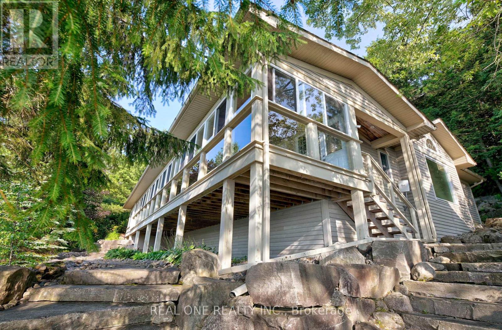 3013 Muskoka Road 117, Lake Of Bays, Ontario  P0B 1A0 - Photo 15 - X12917650