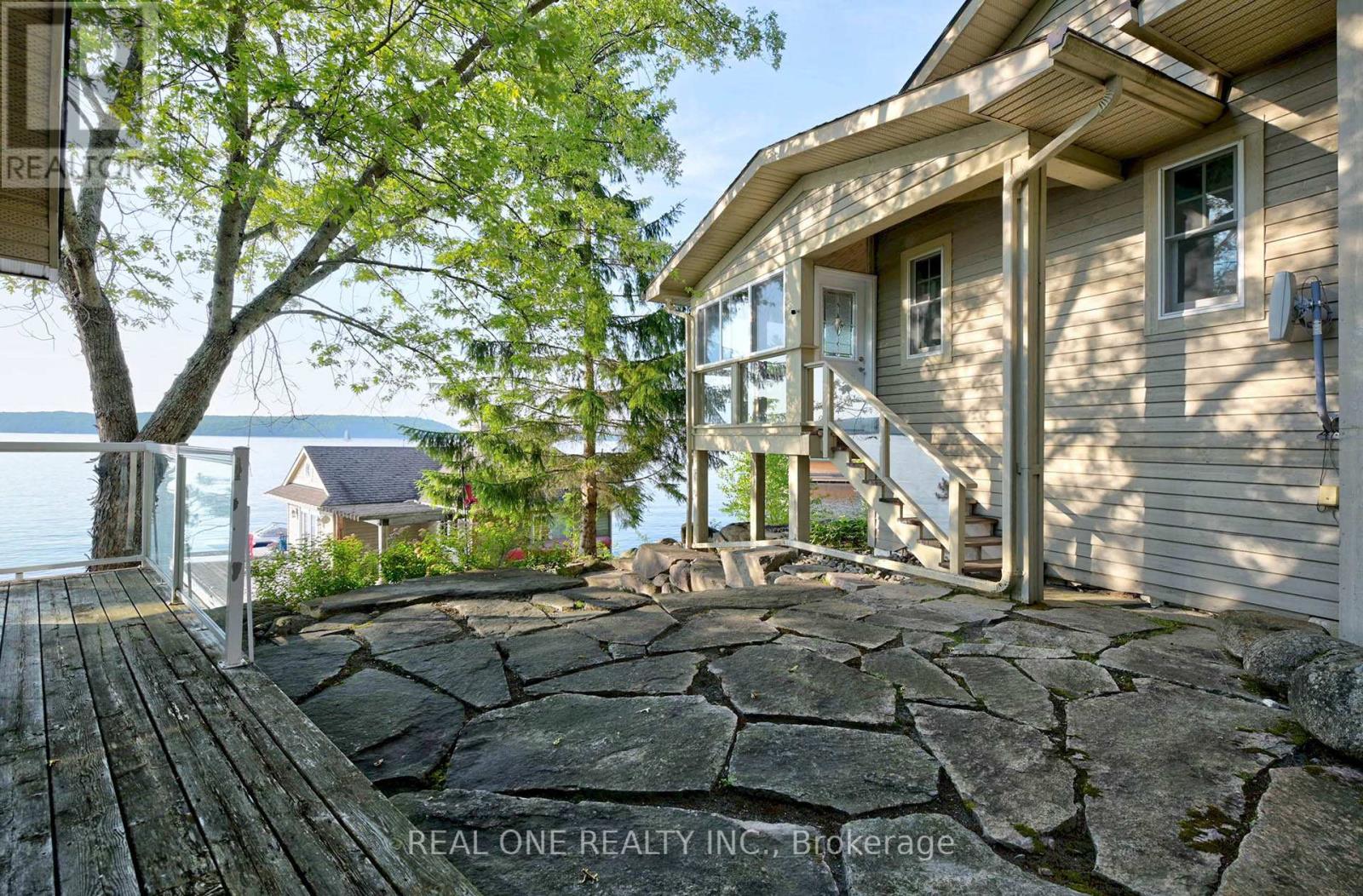 3013 Muskoka Road 117, Lake Of Bays, Ontario  P0B 1A0 - Photo 16 - X12917650