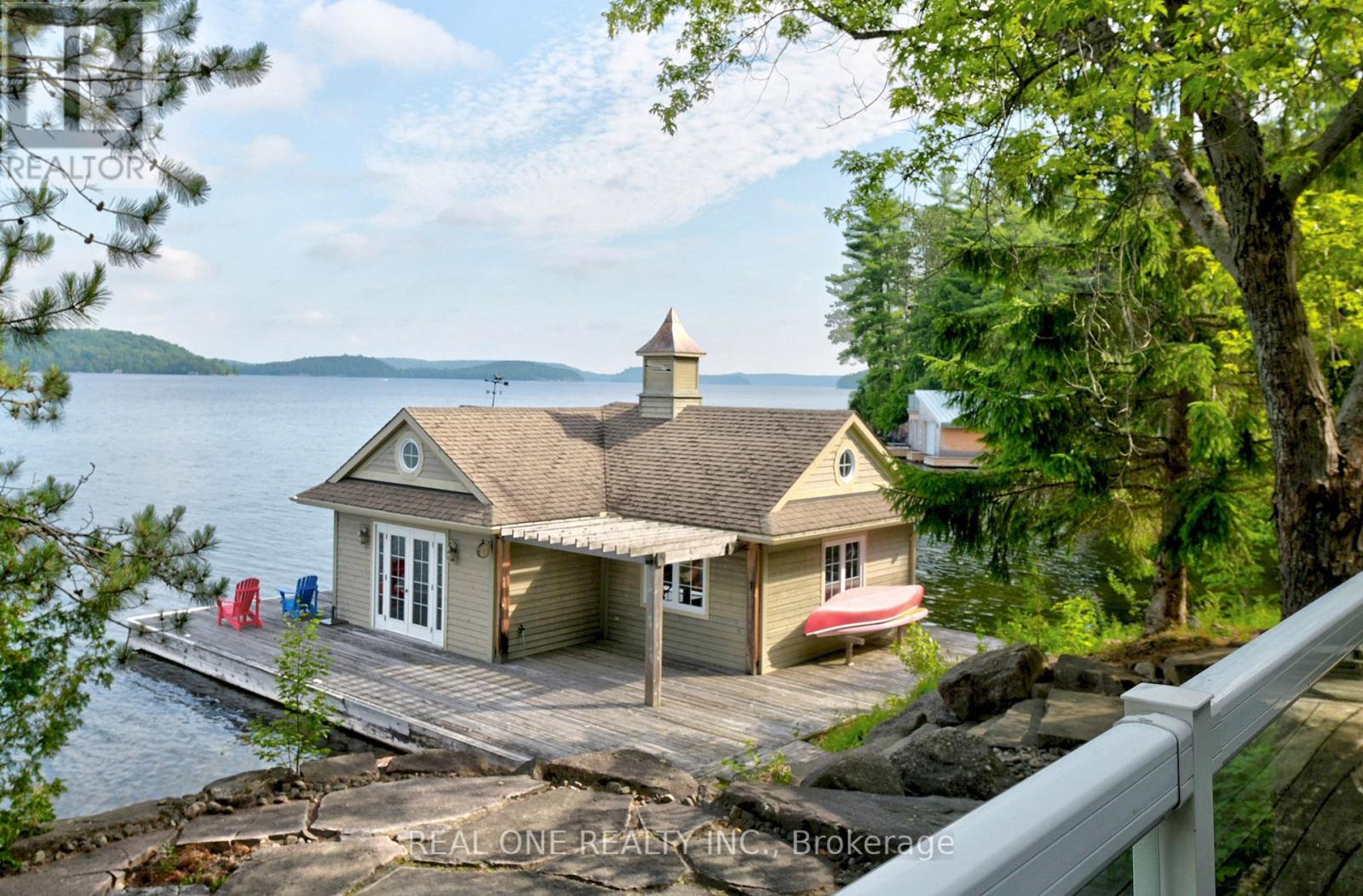 3013 Muskoka Road 117, Lake Of Bays, Ontario  P0B 1A0 - Photo 6 - X12917650