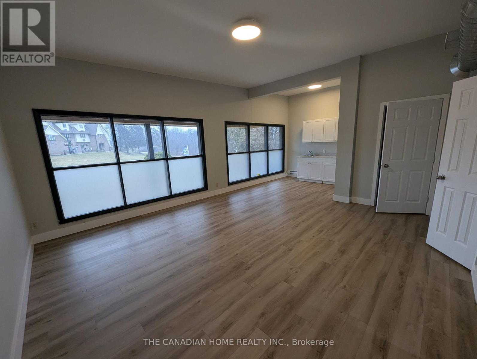 Unit 1 - 52 Hamilton Plank Road, Norfolk, Ontario  N0A 1N7 - Photo 8 - X12917700