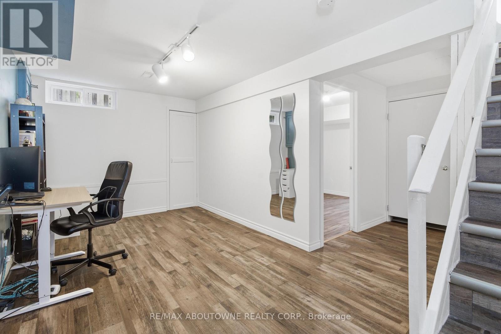 42 Celia Crescent, Guelph, Ontario  N1G 4R4 - Photo 27 - X12917742