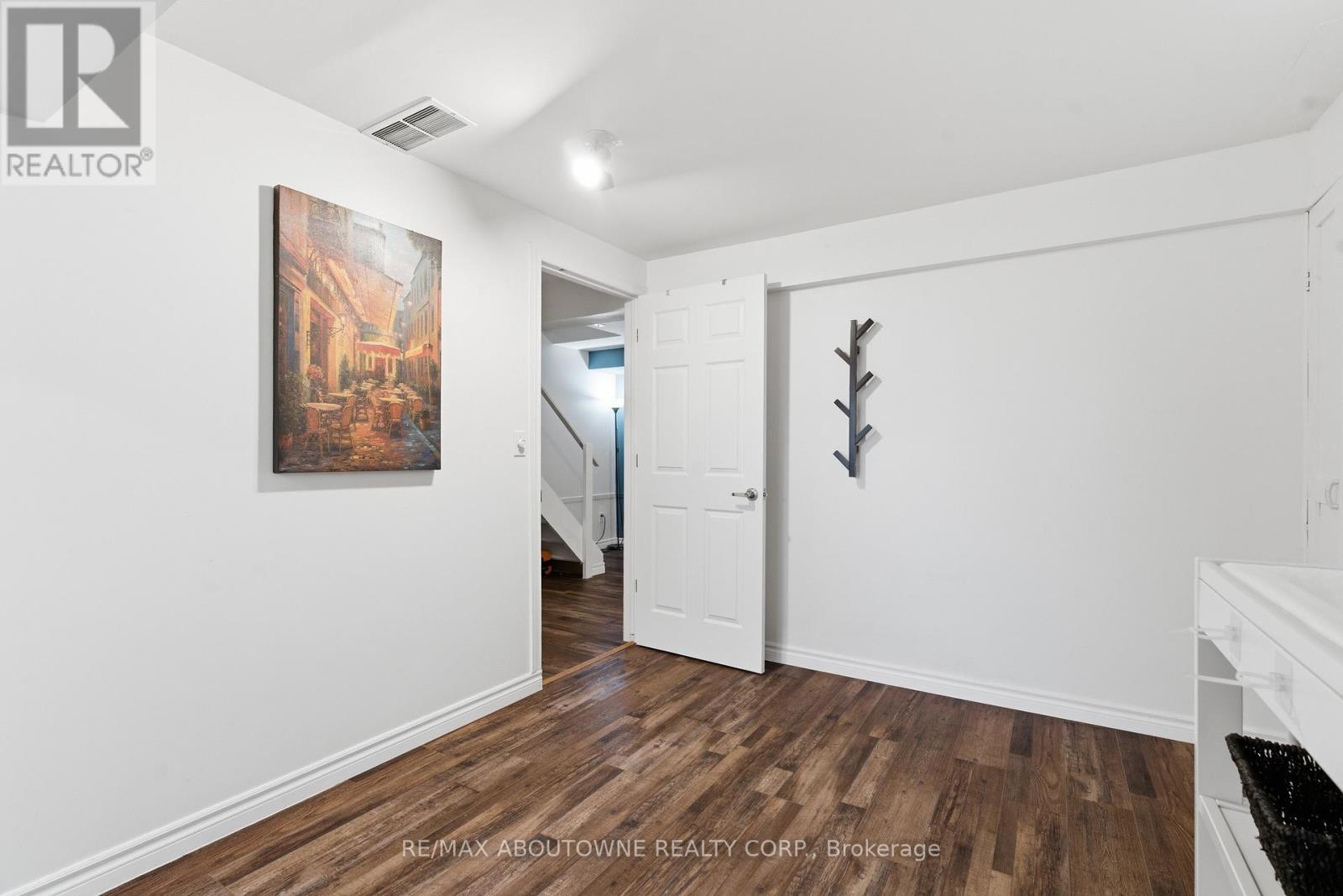 42 Celia Crescent, Guelph, Ontario  N1G 4R4 - Photo 30 - X12917742