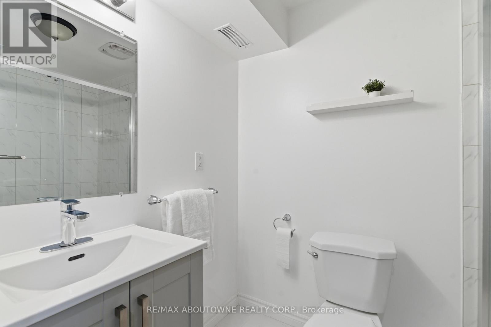 42 Celia Crescent, Guelph, Ontario  N1G 4R4 - Photo 31 - X12917742