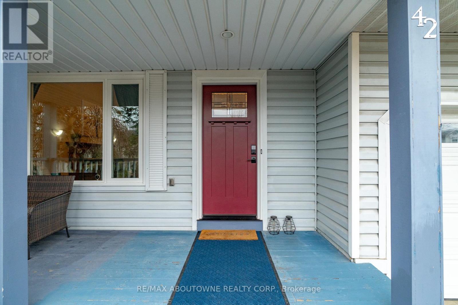 42 Celia Crescent, Guelph, Ontario  N1G 4R4 - Photo 4 - X12917742