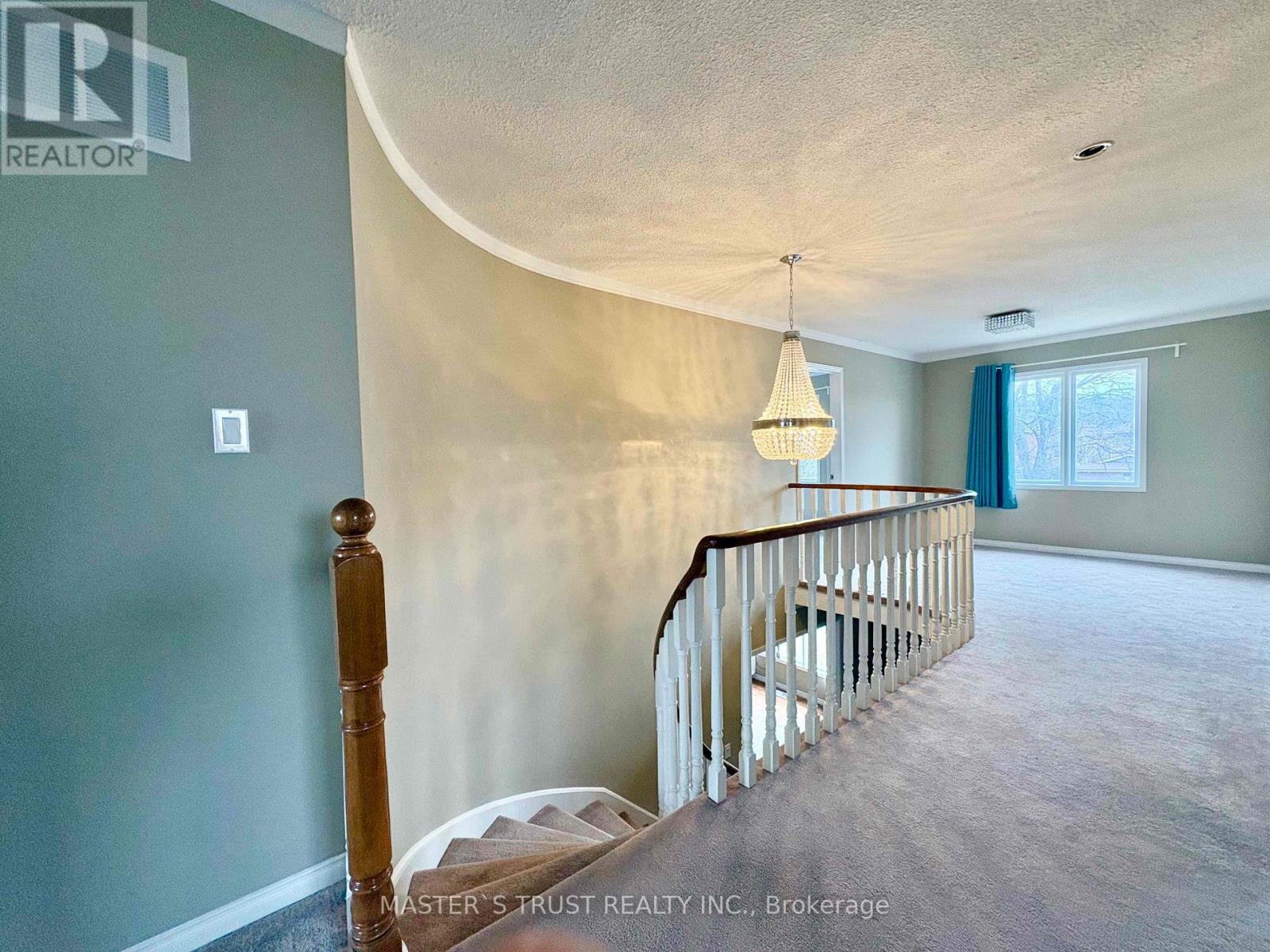 138 Huntingwood Avenue, Hamilton, Ontario  L9H 6X7 - Photo 16 - X12917750