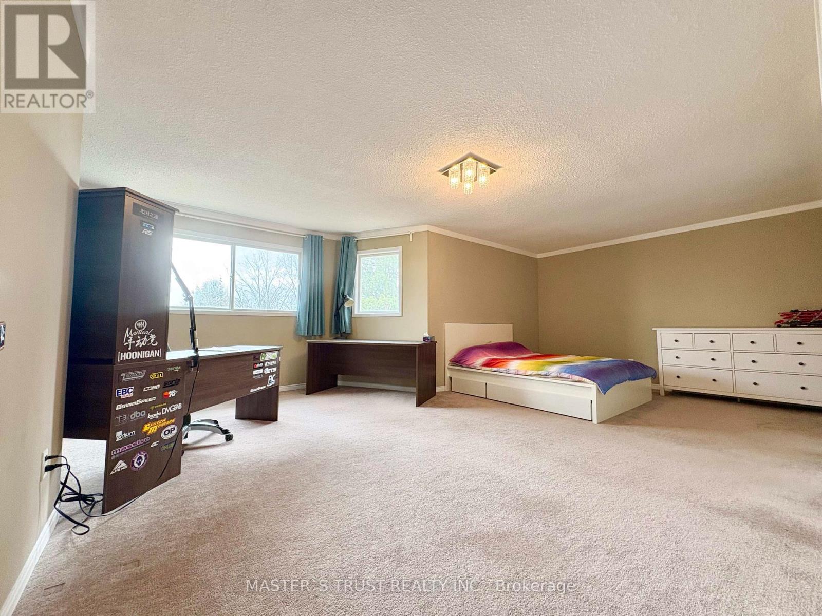 138 Huntingwood Avenue, Hamilton, Ontario  L9H 6X7 - Photo 17 - X12917750