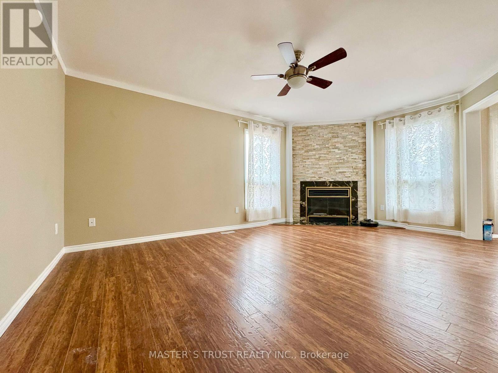 138 Huntingwood Avenue, Hamilton, Ontario  L9H 6X7 - Photo 7 - X12917750