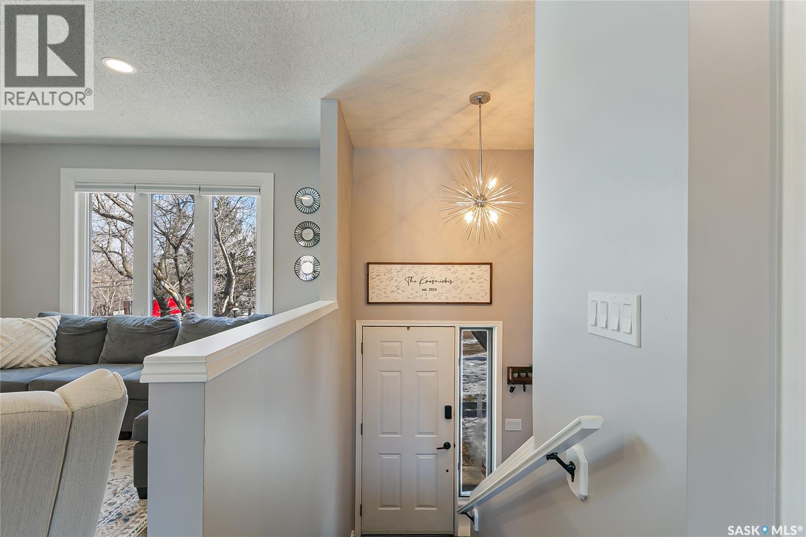 464 7th Street E, Regina Beach, Saskatchewan  S0G 4C0 - Photo 4 - SK031235