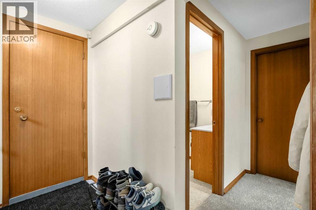 5711 Dalmead Crescent NW, Calgary, Alberta  T3A 1E7 - Photo 32 - A2295983