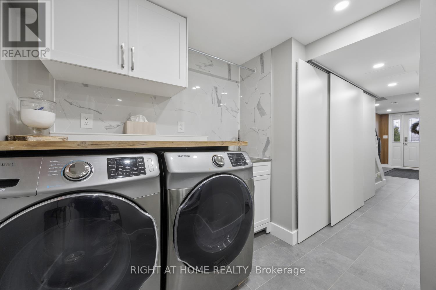 953 Southridge Street, Oshawa, Ontario  L1H 8A4 - Photo 35 - E12917780