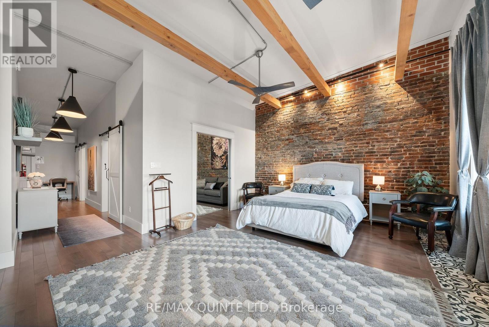 304 Front Street, Belleville, Ontario  K8N 2Z8 - Photo 36 - X12917810